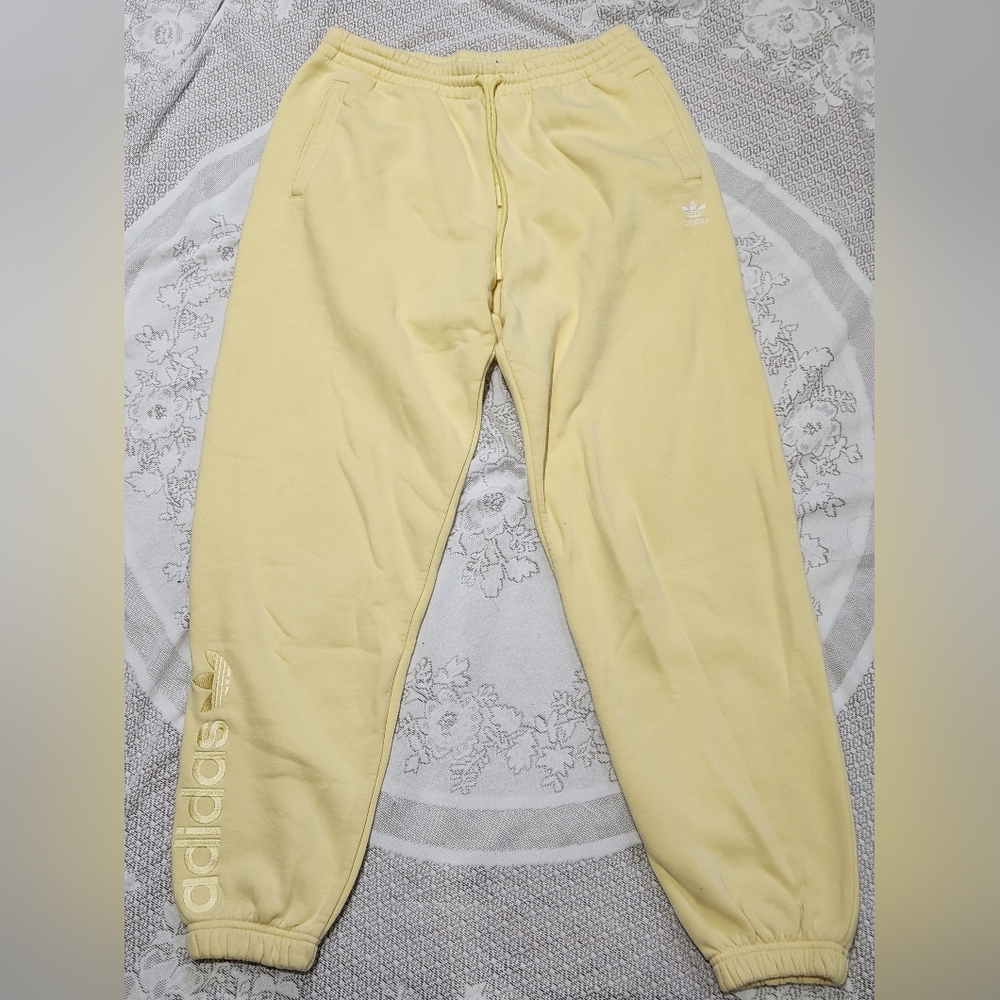 Adidas Essential Fleece Joggers